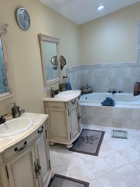 8080 Nadmar Avenue Boca Raton, FL 33434 - Photo 28 of 44 Pic - Master Bathroom 5