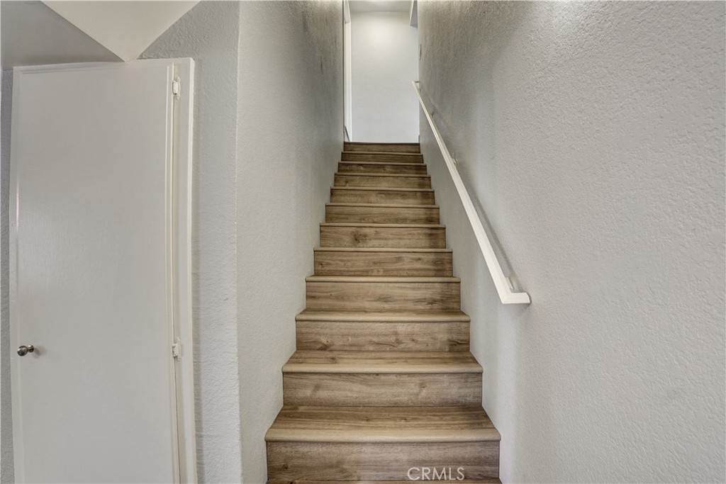 20155 Keswick Street, Unit 209 Winnetka, CA 91306 - Photo 14 of 33