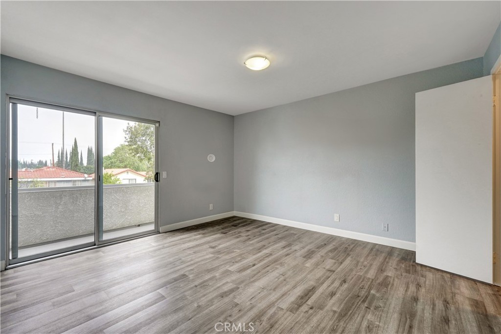 20155 Keswick Street, Unit 209 Winnetka, CA 91306 - Photo 20 of 33