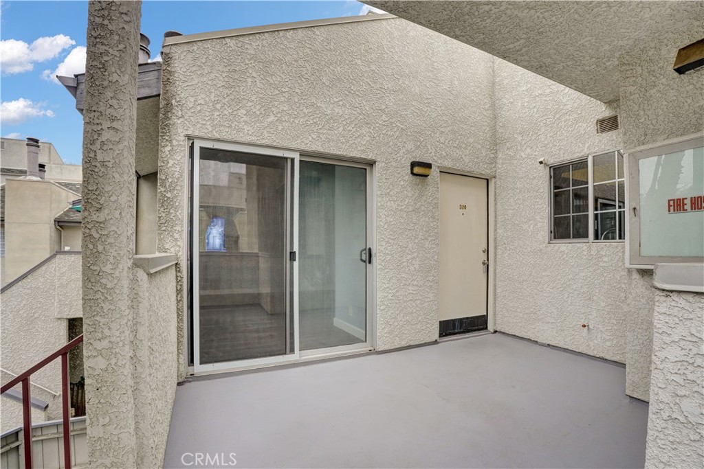 20155 Keswick Street, Unit 209 Winnetka, CA 91306 - Photo 29 of 33