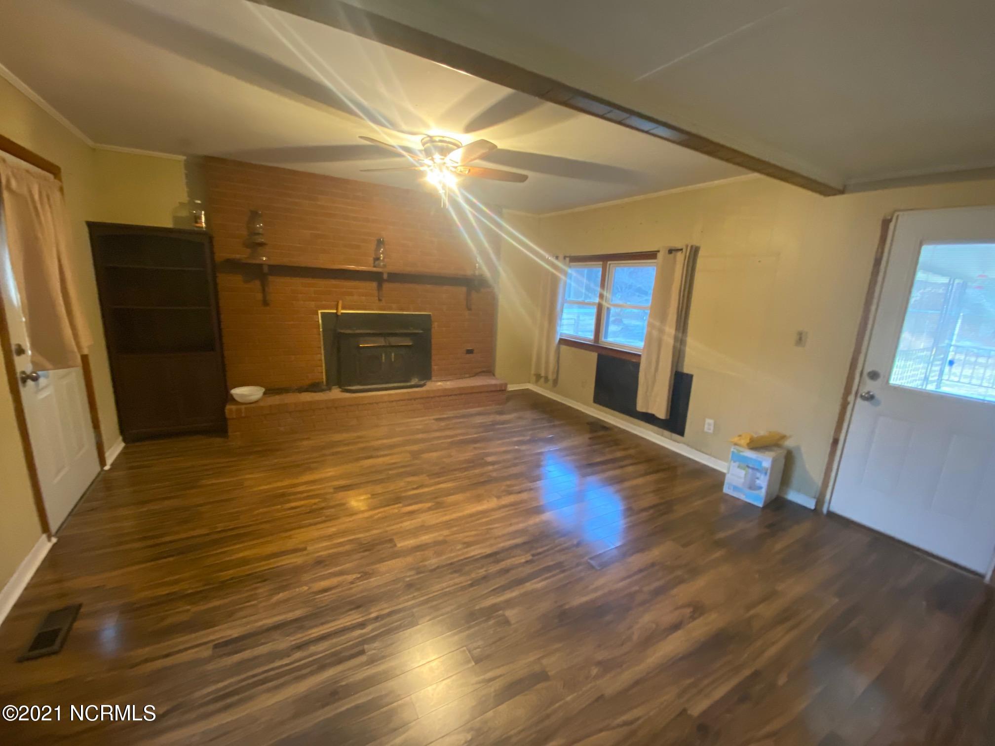 1361 Poplar Point Road Williamston, NC 27892 - Photo 20 of 58 IMG_7471