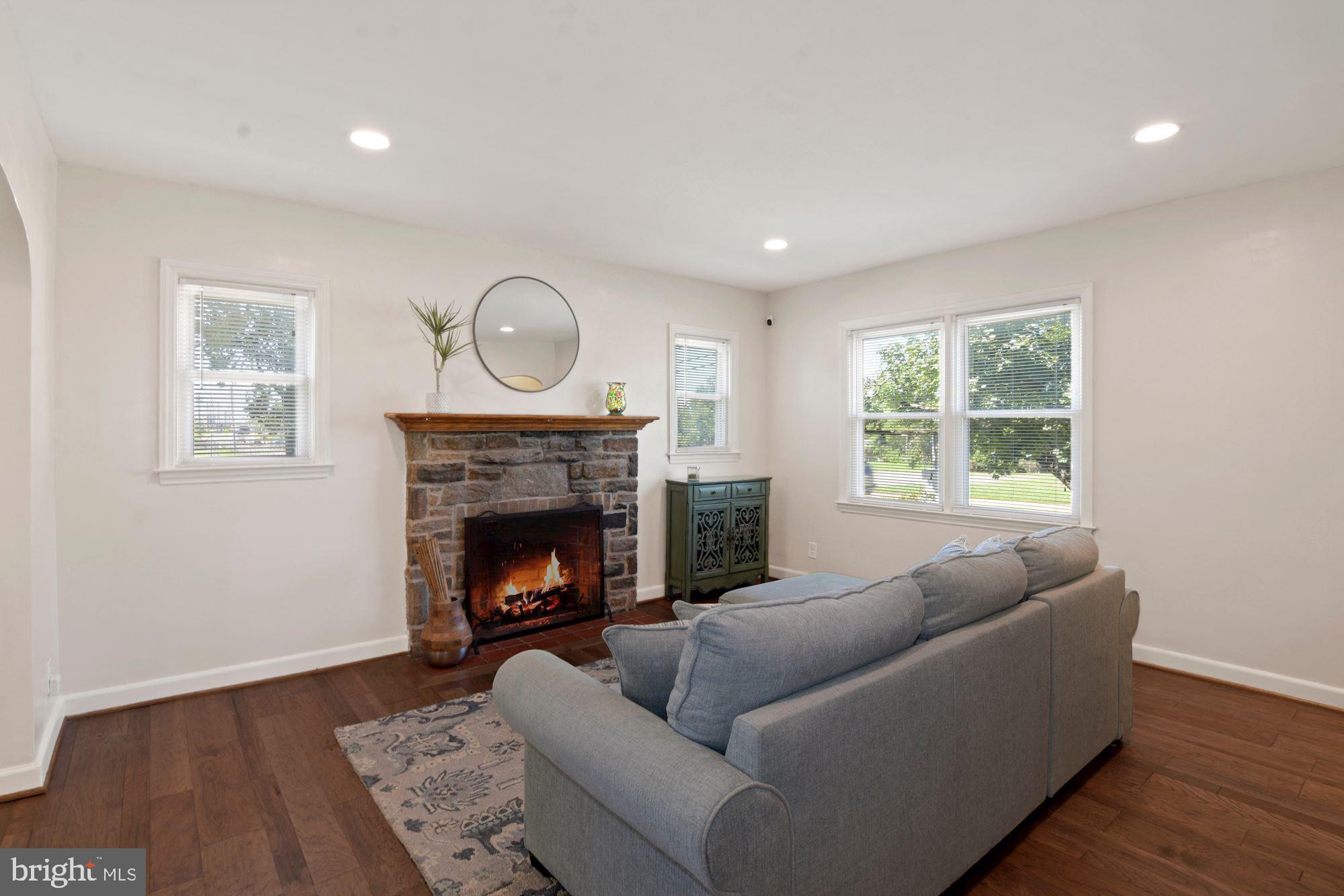 2925 Hollins Ferry Road Baltimore, MD 21230 - Photo 5 of 41 Gallery Image 5