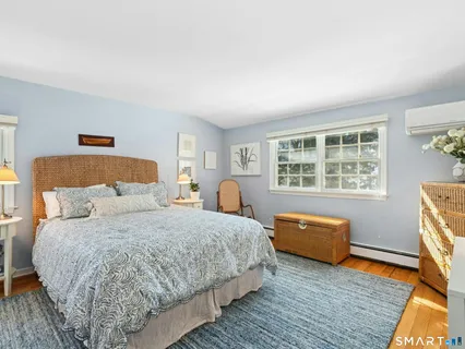 $1,995,000 | 6 Richmond Road, Norwalk, CT 06853