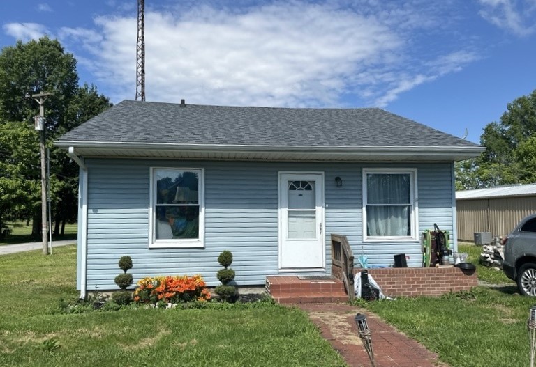 415 South Park Street Sesser, IL 62884 - Photo 1 of 14