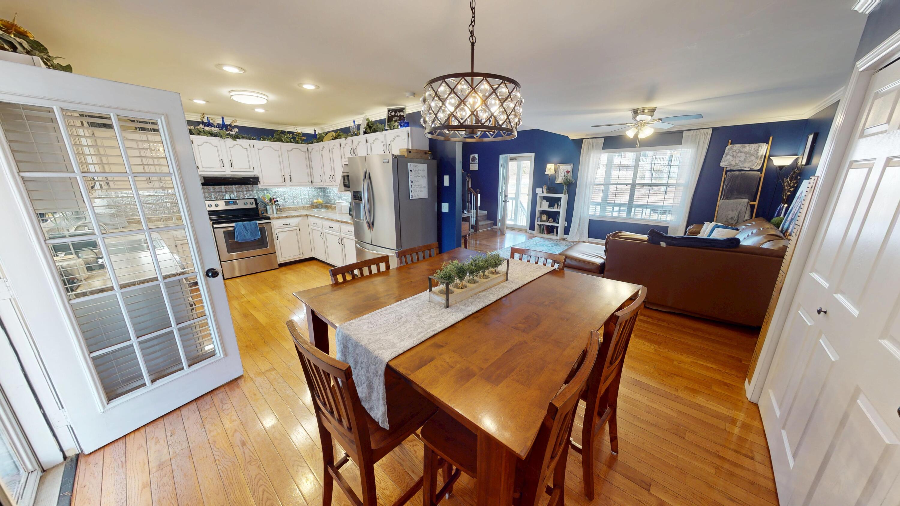 221 Ivy Way Northwest Cleveland, TN 37312 - Photo 10 of 54 221-Ivy-Way-NW-Dining-Room 1
