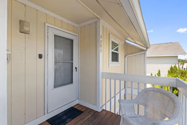 $409,000 | 775 Gulf Shore Drive, Unit 7203, Destin, FL 32541