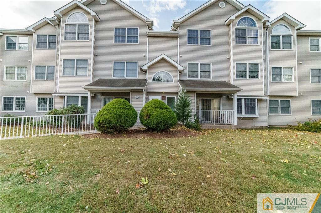 534 Edpas Road, Unit 534 New Brunswick, NJ 08901 - Photo 1 of 26