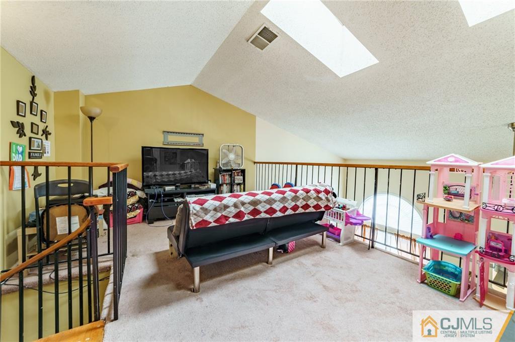 534 Edpas Road, Unit 534 New Brunswick, NJ 08901 - Photo 21 of 26