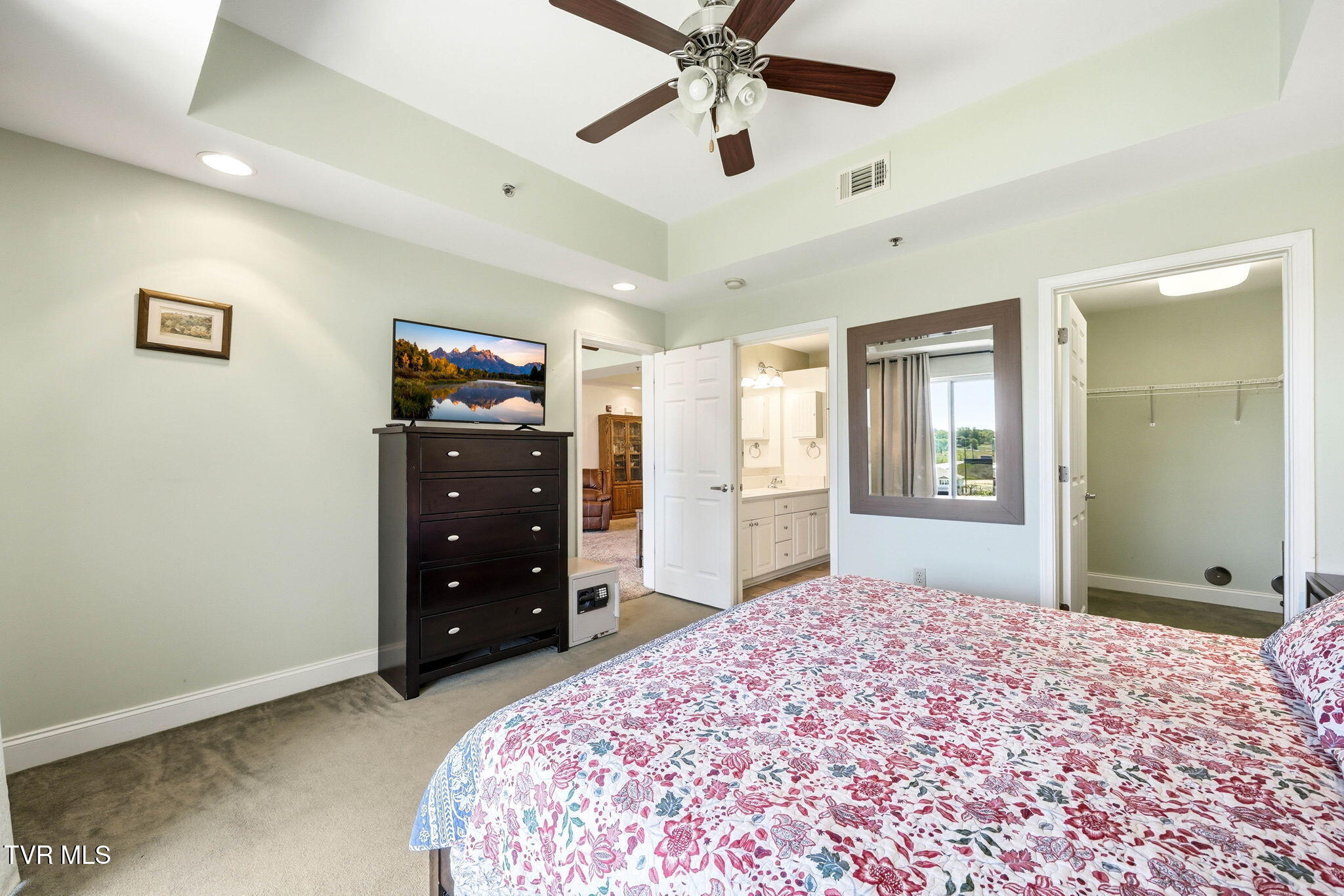 210 Raceday Center Drive, Unit 1107 Bristol, TN 37620 - Photo 12 of 32 7-web-or-mls-210 Raceday Center Dr-14