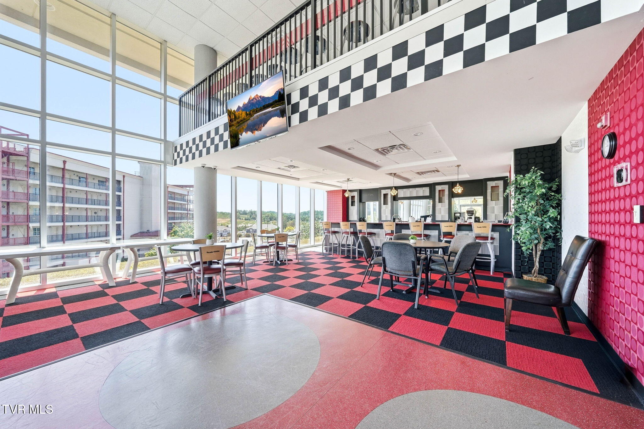 210 Raceday Center Drive, Unit 1107 Bristol, TN 37620 - Photo 24 of 32 19-web-or-mls-210 Raceday Center Dr-25