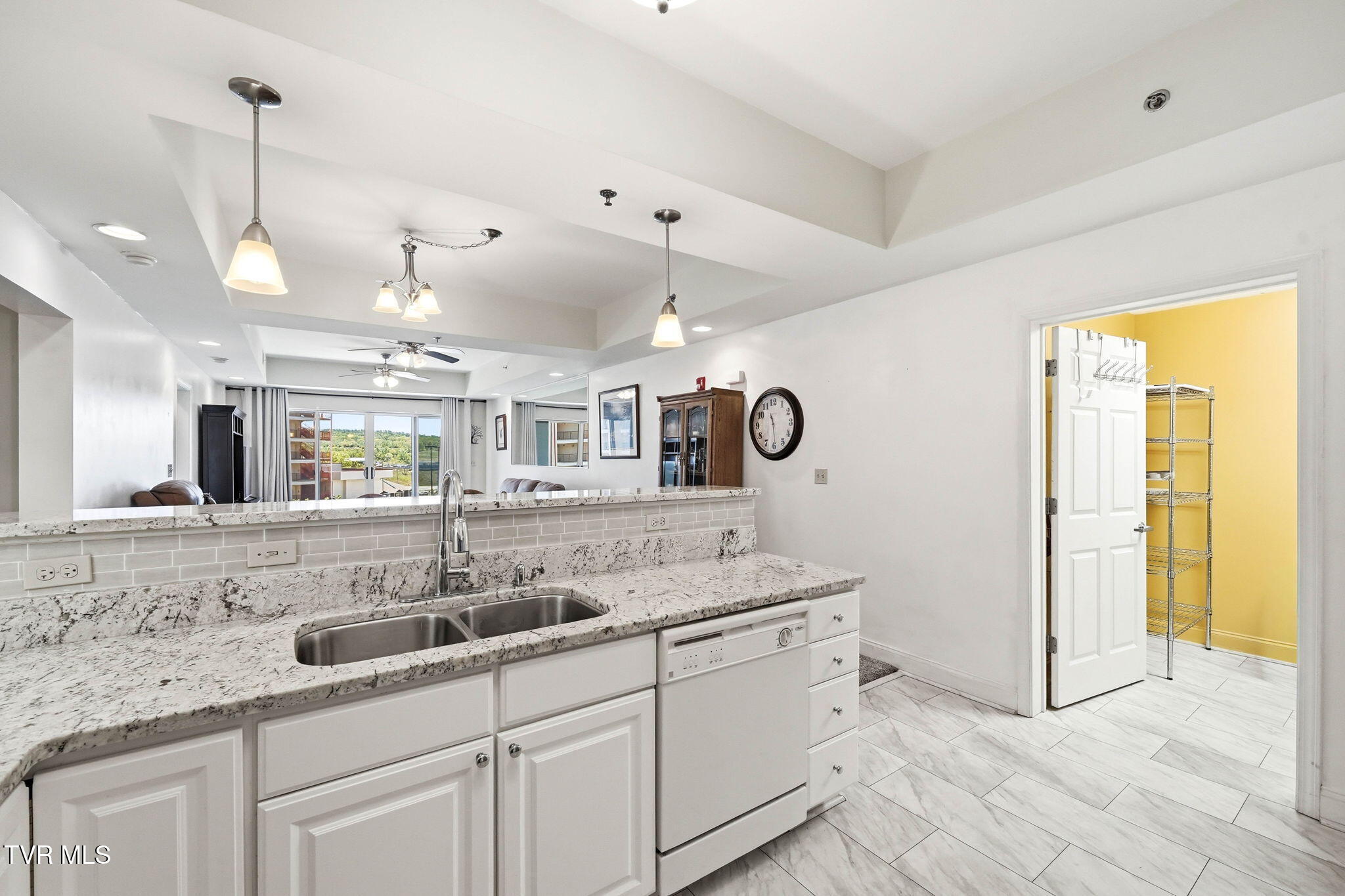 210 Raceday Center Drive, Unit 1107 Bristol, TN 37620 - Photo 5 of 32 3-web-or-mls-210 Raceday Center Dr-10