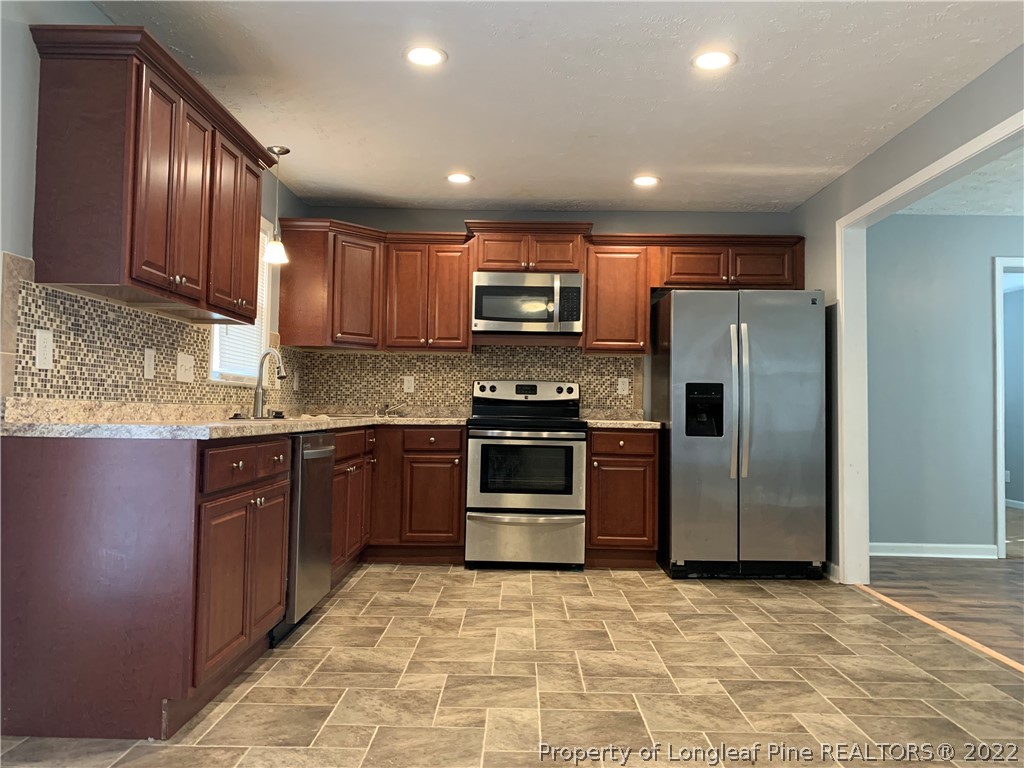 893 Rockfish Road Raeford, NC 28376 - Photo 9 of 22 Gallery Image 9