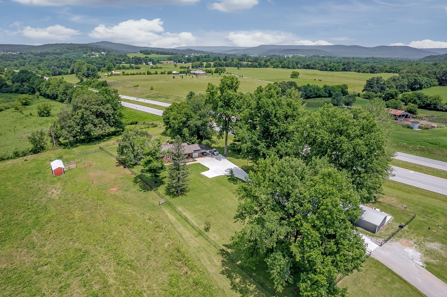 36 Hodges Ferry Road Sparta, TN 38583 - Photo 12 of 45 Gallery Image 12