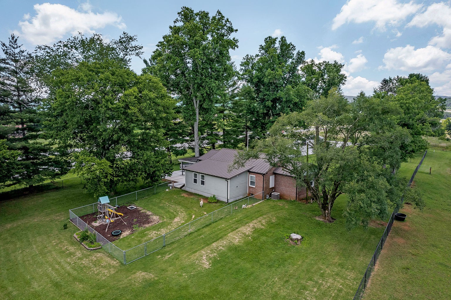 36 Hodges Ferry Road Sparta, TN 38583 - Photo 15 of 45 Gallery Image 15