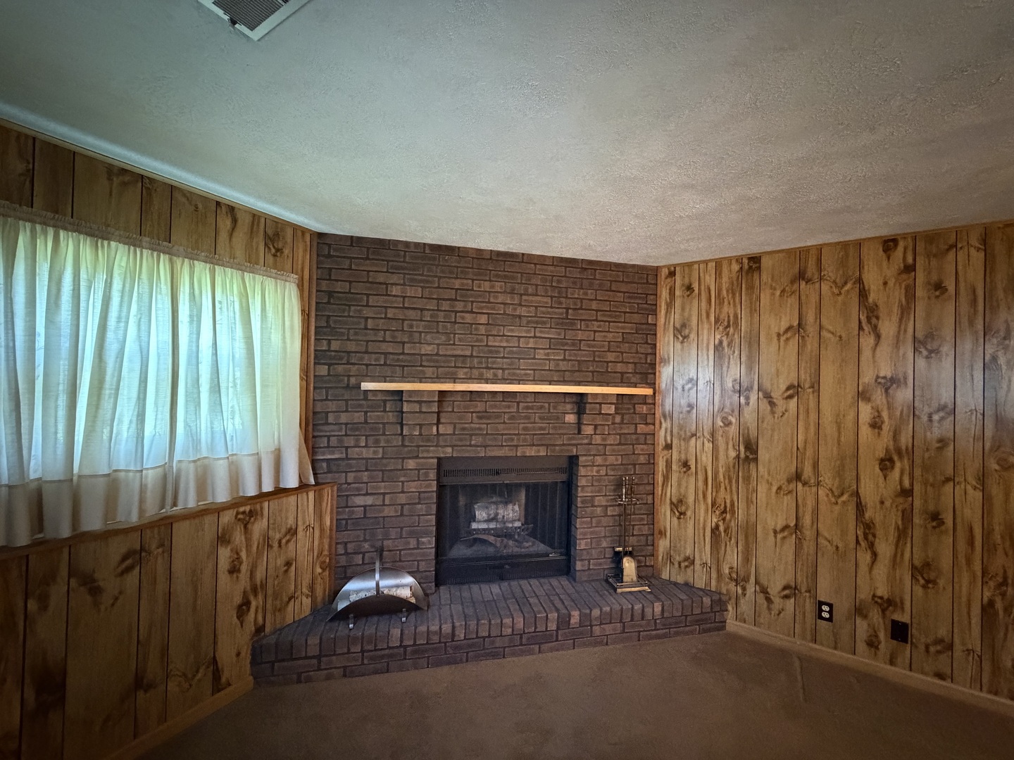 101 South Parkside Road Normal, IL 61761 - Photo 20 of 37