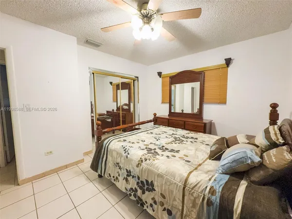 $3,500 | 3420 Southwest 104th Avenue, Miami, FL 33165