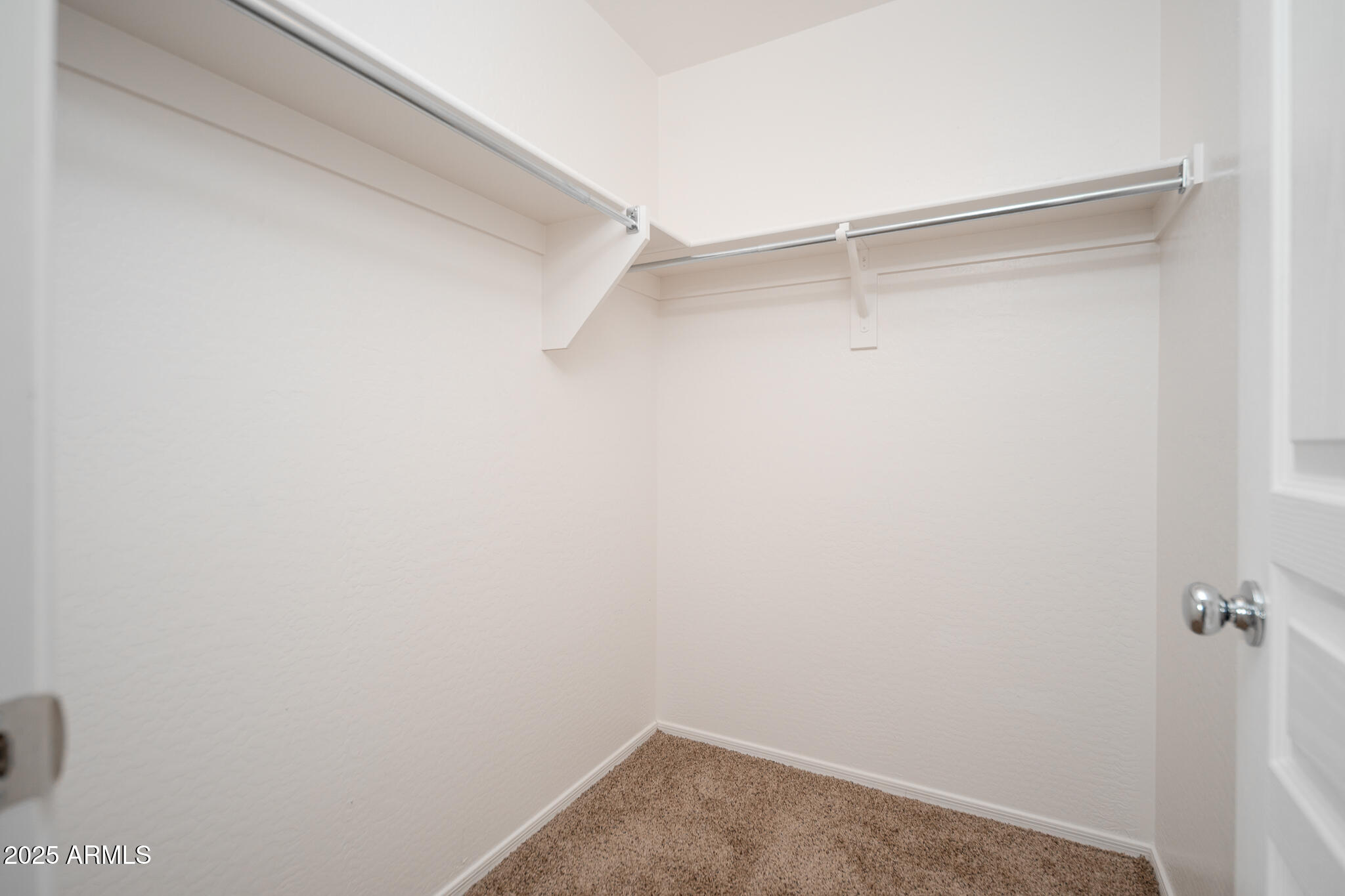 15345 West Wethersfield Road Surprise, AZ 85379 - Photo 24 of 37 24_Bed3-WIC_01