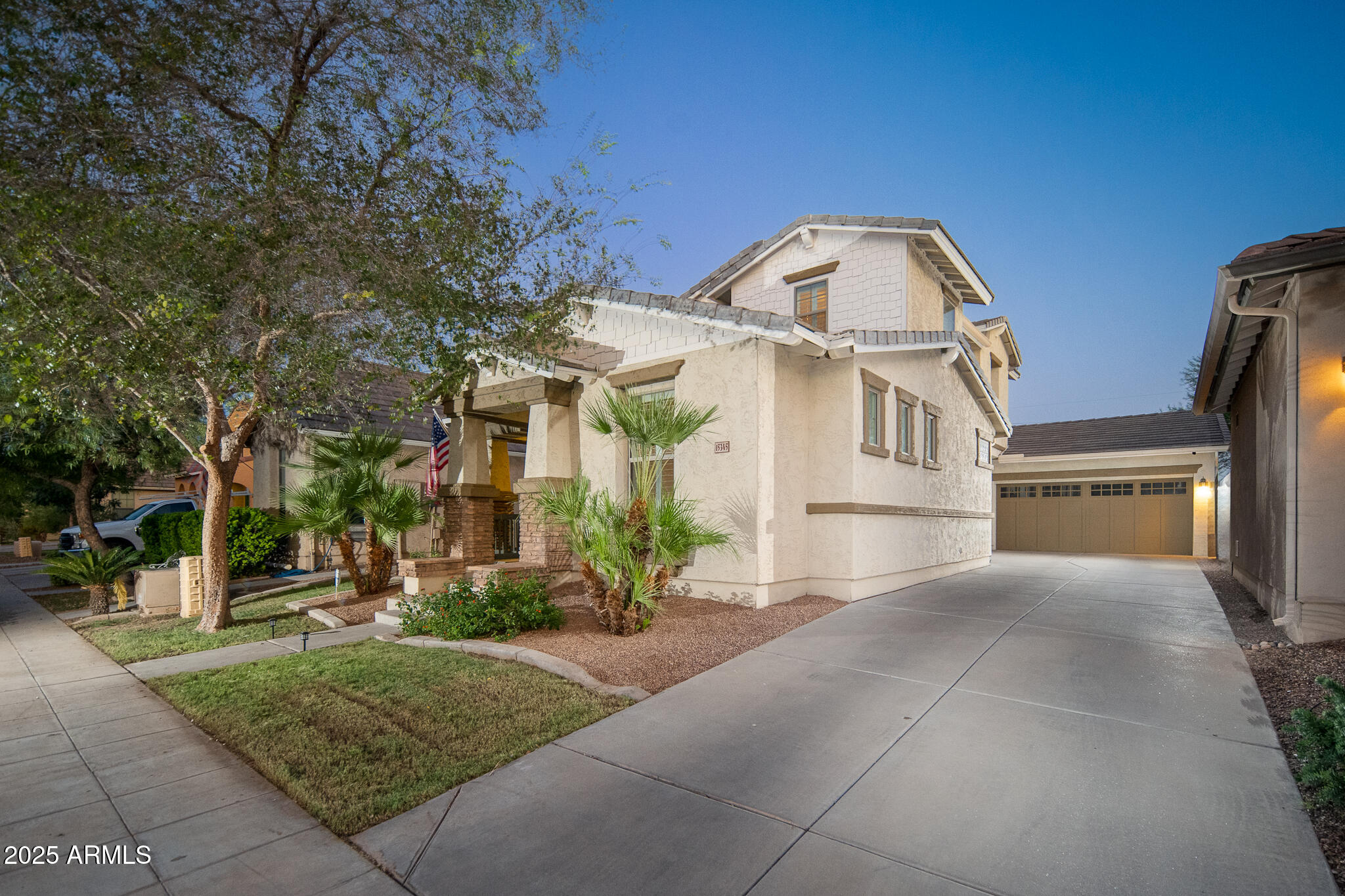 15345 West Wethersfield Road Surprise, AZ 85379 - Photo 3 of 37 02_Front_05