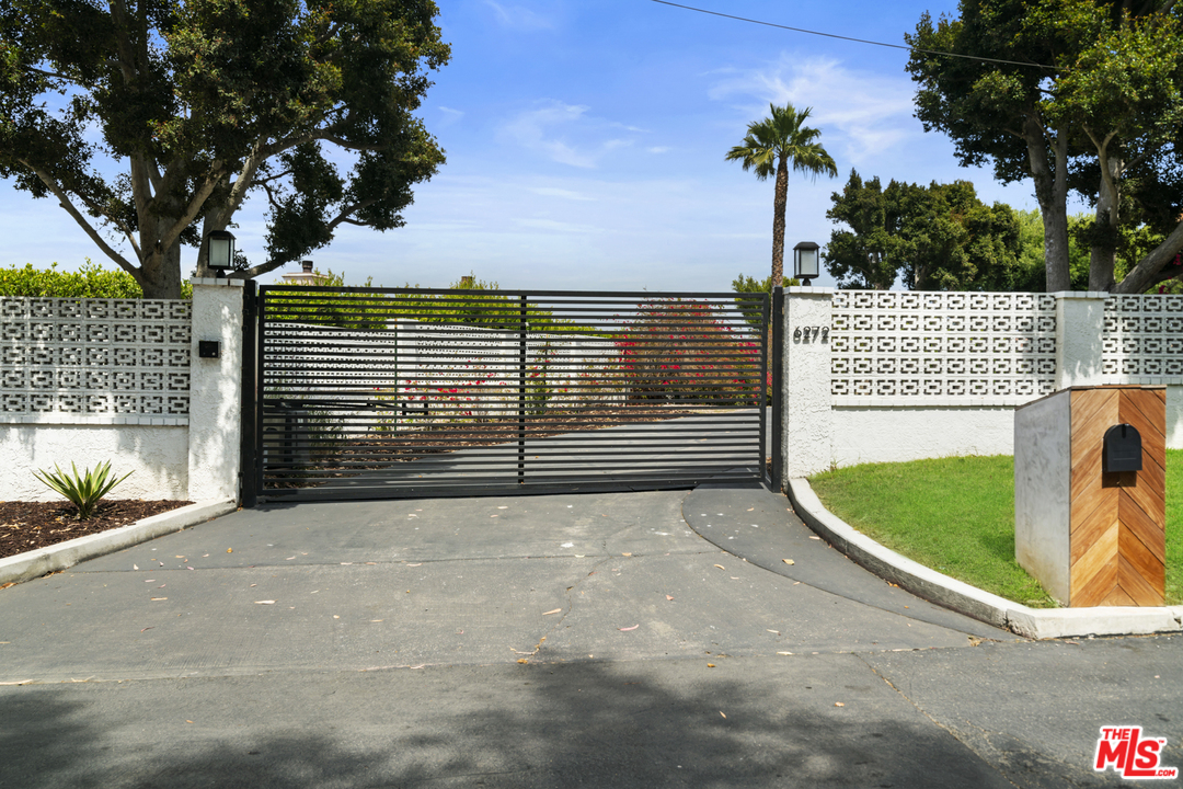 6272 Cavalleri Road Malibu, CA 90265 - Photo 47 of 47 a view of outdoor space and yard
