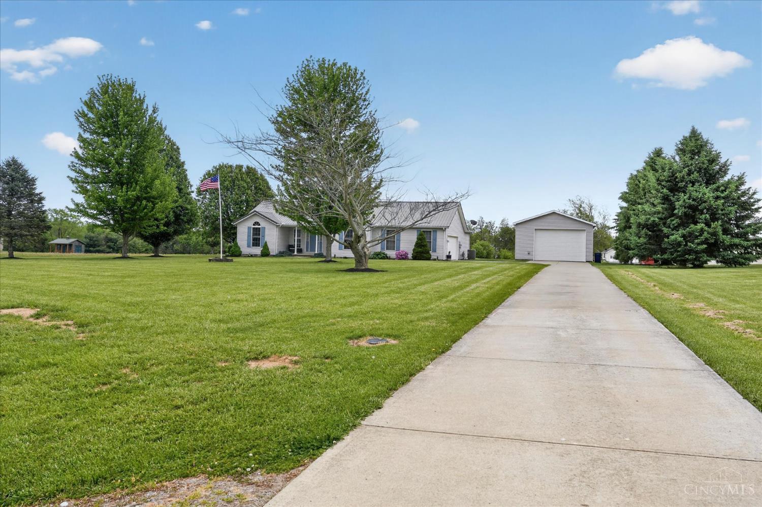 9070 Grimsley Road Leesburg, OH 45135 - Photo 35 of 41