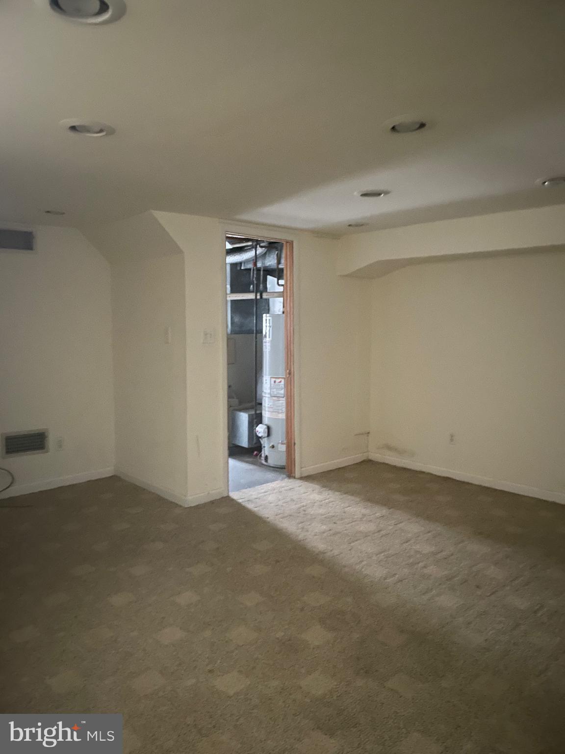 7412 Ruskin Road Philadelphia, PA 19151 - Photo 15 of 29 Gallery Image 15