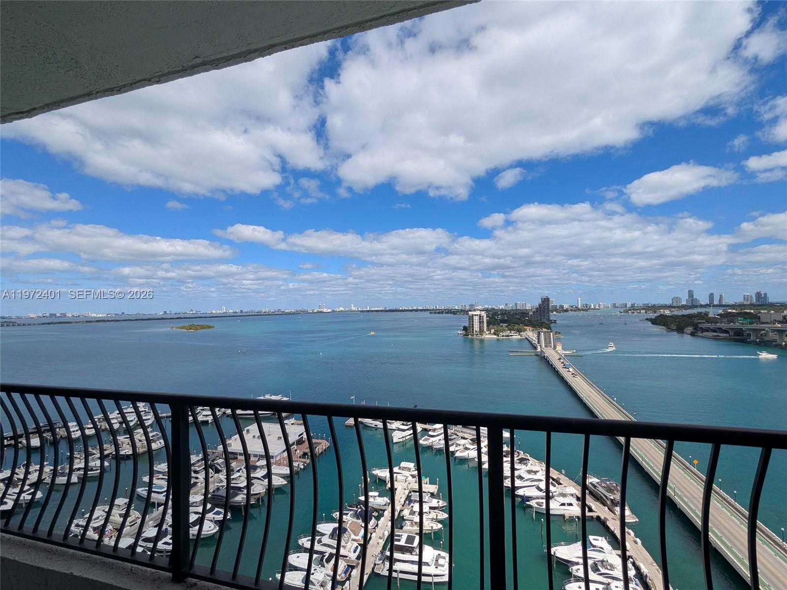 555 Northeast 15th Street, Unit 20B Miami, FL 33132 - Photo 4 of 23