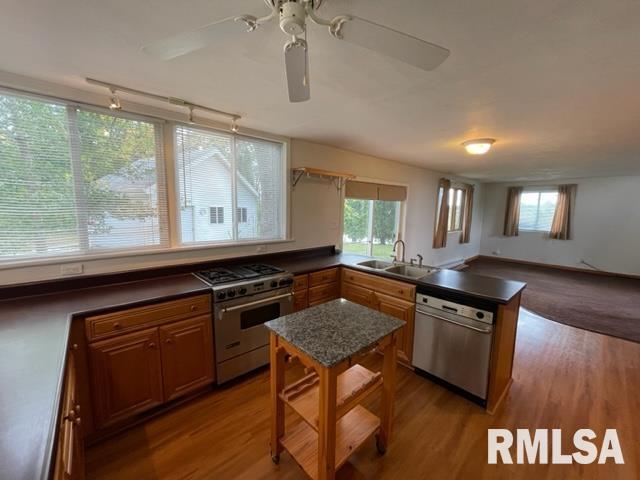 9025 North 900th Road Macomb, IL 61455 - Photo 13 of 29