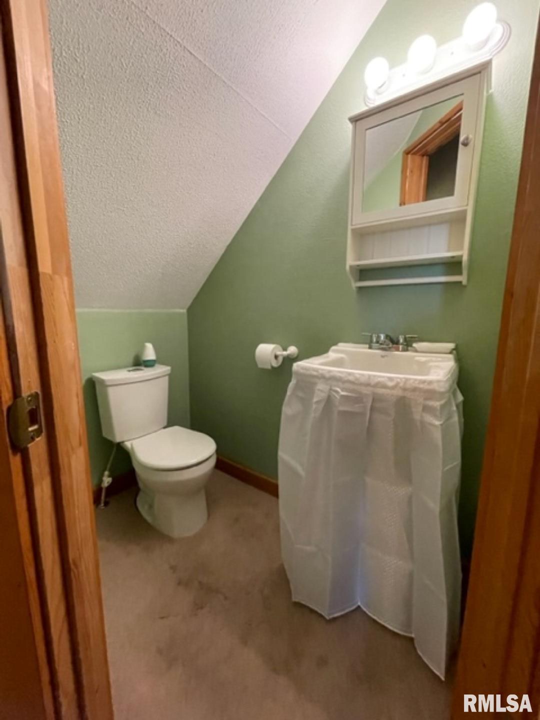 9025 North 900th Road Macomb, IL 61455 - Photo 25 of 29