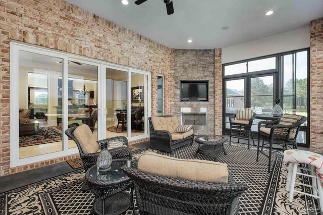 $3,900,000 | 3400 Bonterra Drive, Laurel Hill, FL 32567