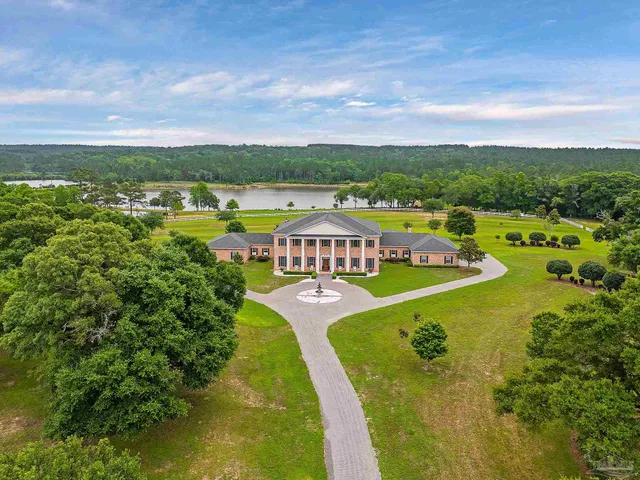 $3,900,000 | 3400 Bonterra Drive, Laurel Hill, FL 32567