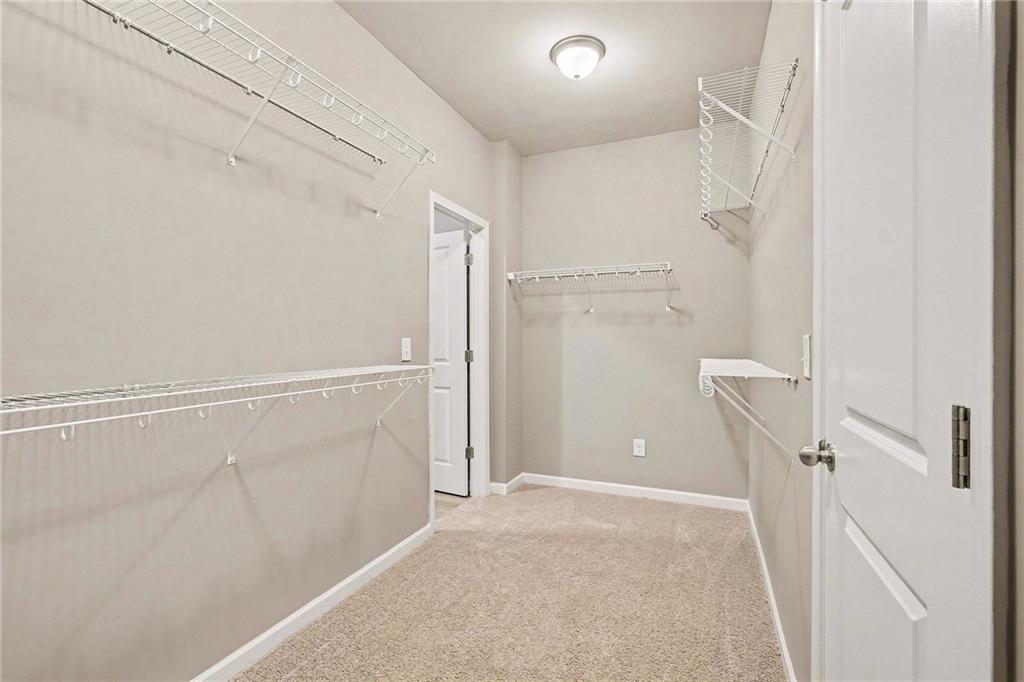 4475 Clubside Drive Gainesville, GA 30504 - Photo 25 of 36 a view of a walk in closet