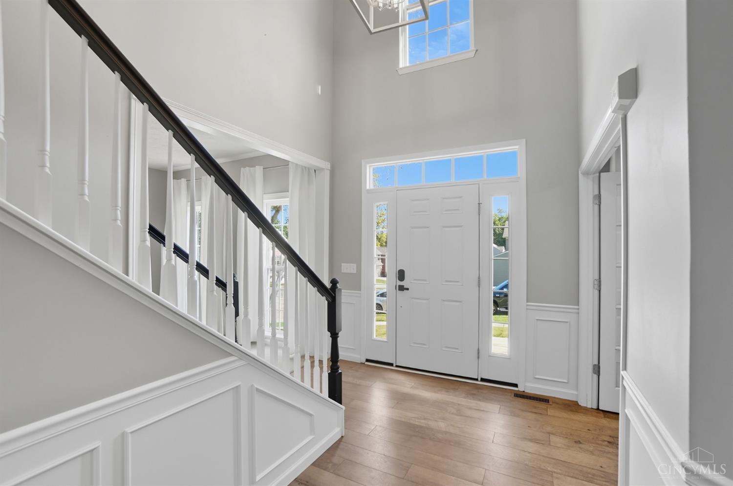5472 Gwendolyn Ridge Cincinnati, OH 45238 - Photo 5 of 79 Gallery Image 5