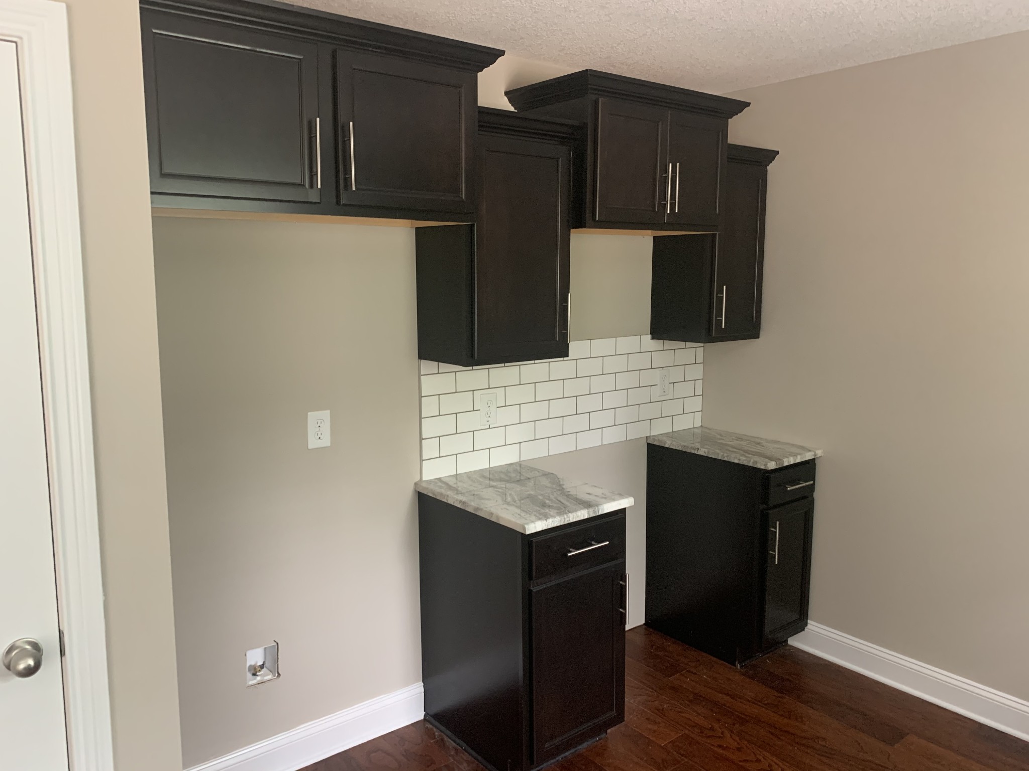 1 Gratton Road Clarksville, TN 37043 - Photo 4 of 31 a kitchen with a refrigerator and a stove