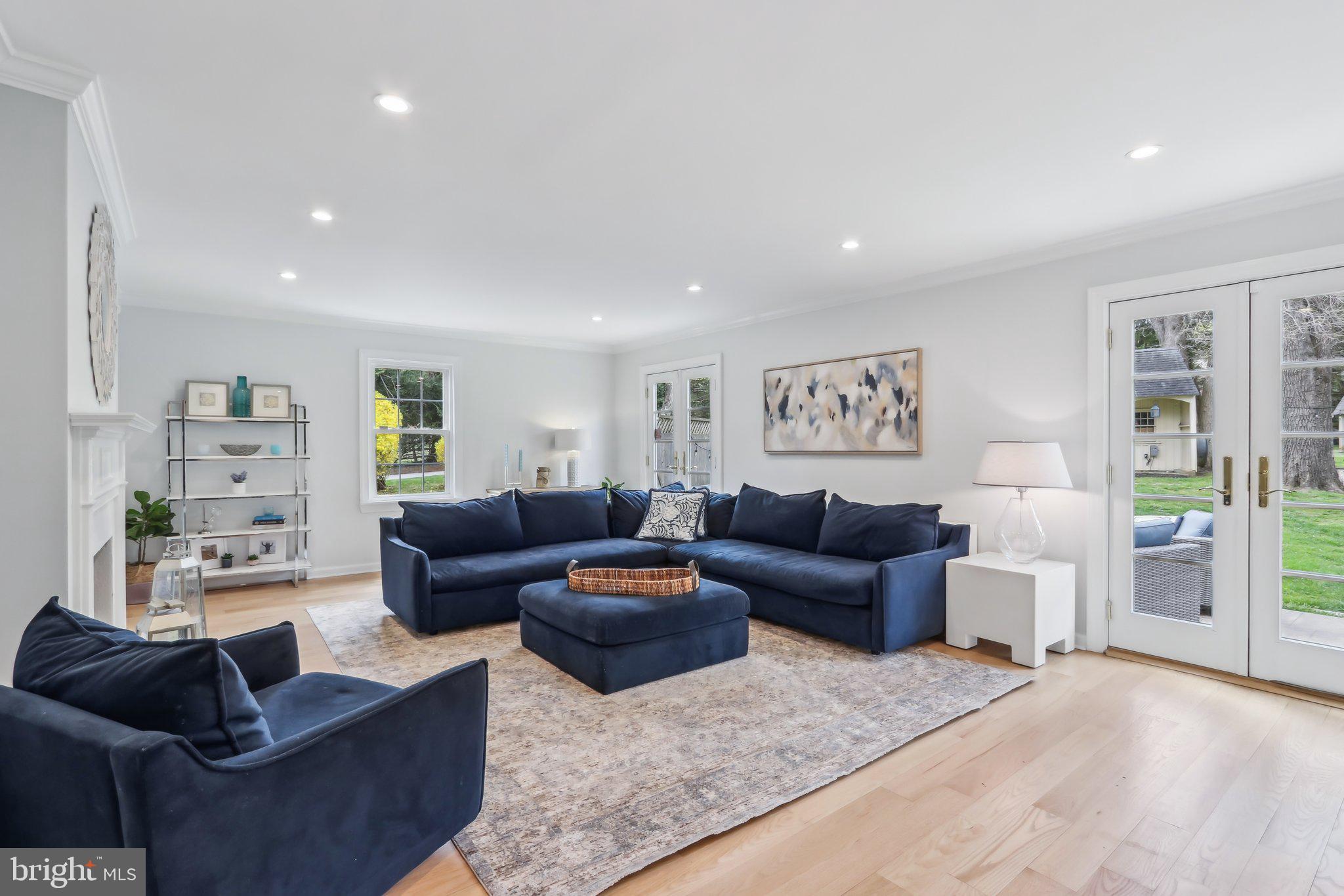 410 North Valley Forge Road Devon, PA 19333 - Photo 8 of 84 a living room with furniture and a couch
