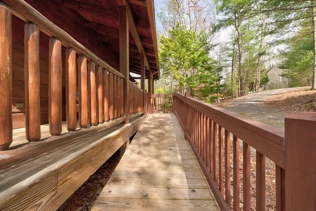 $699,000 | 425 Rhonda Lane, Mineral Bluff, GA 30559