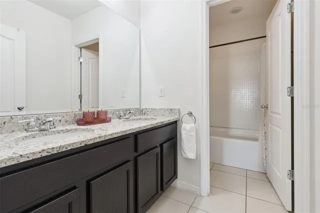 $520,000 | 5289 Oakbourne Avenue, Davenport, FL 33837