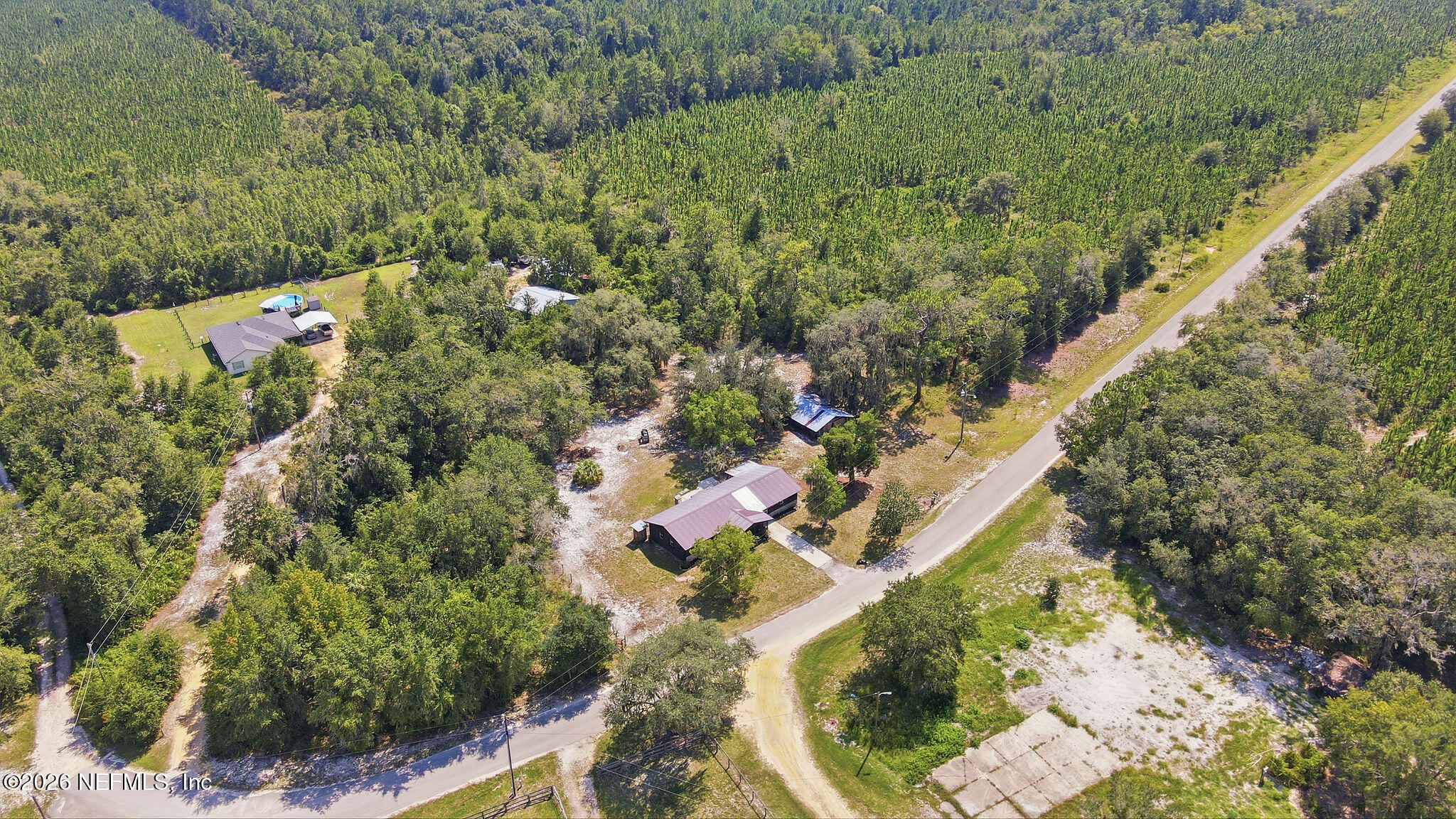 201 Comer Road Palatka, FL 32177 - Photo 23 of 27 dji_fly_20260824_152736_305_178760002083