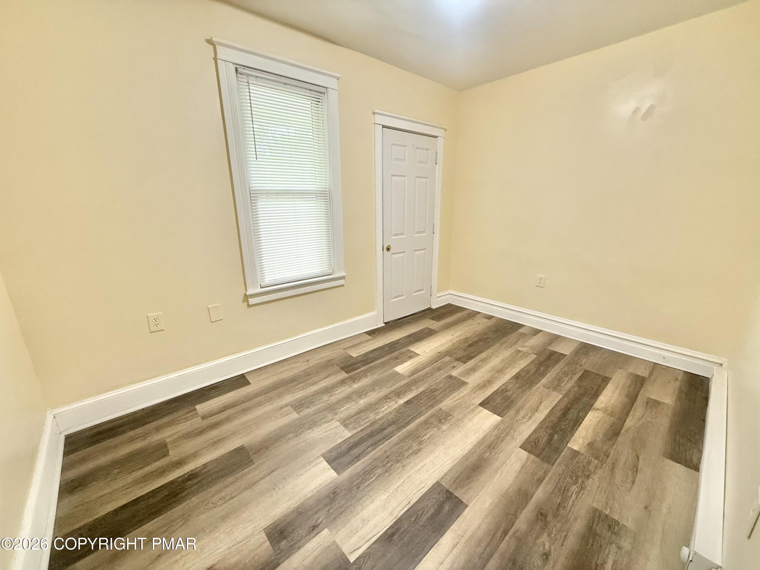 309-311 East Ridge Street Lansford, PA 18232 - Photo 31 of 47 IMG_4617