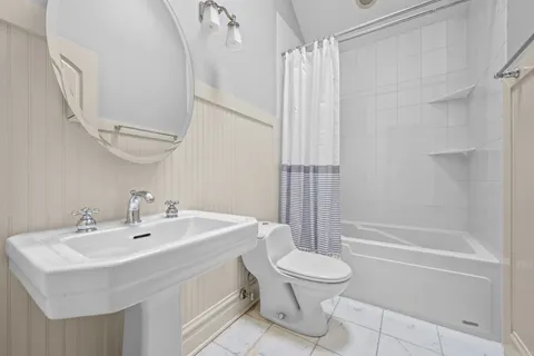 $2,150,000 | 512 Elmwood Avenue, Wilmette, IL 60091