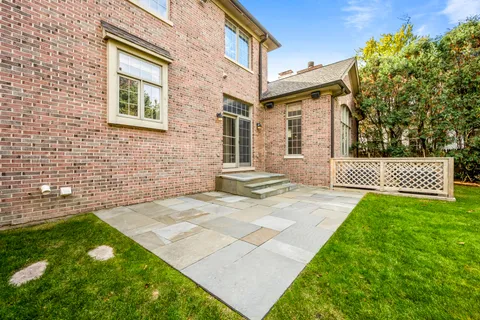 $2,150,000 | 512 Elmwood Avenue, Wilmette, IL 60091