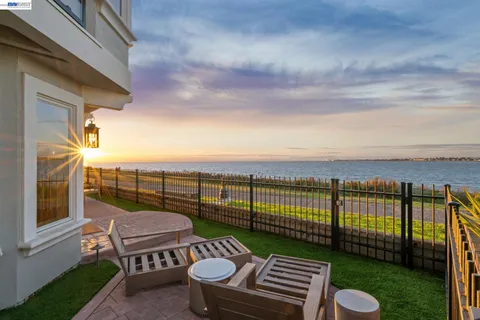 $4,495,000 | 16 Killarney Place, Alameda, CA 94502