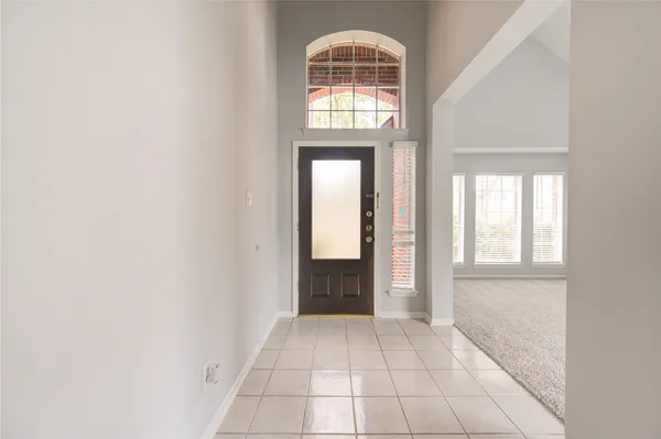 a view of an entryway of a house