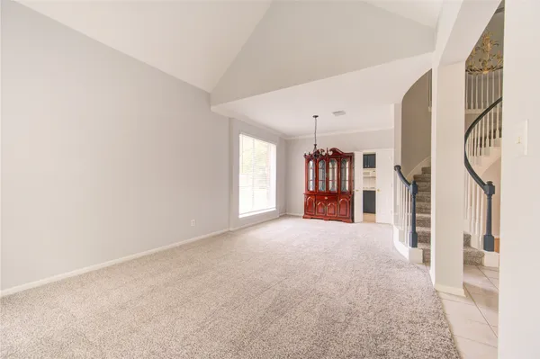 a view of entryway and livingroom