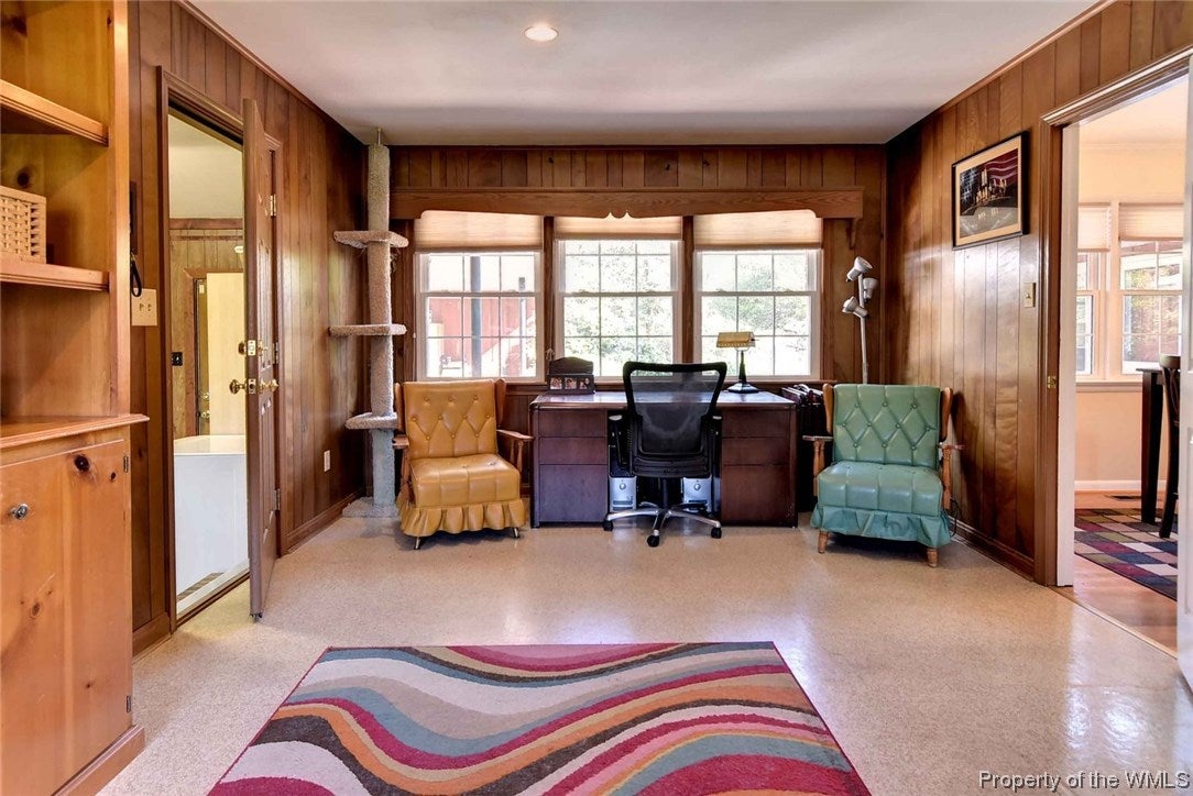 106 Oak Road Williamsburg, VA 23185 - Photo 16 of 39 Gallery Image 16