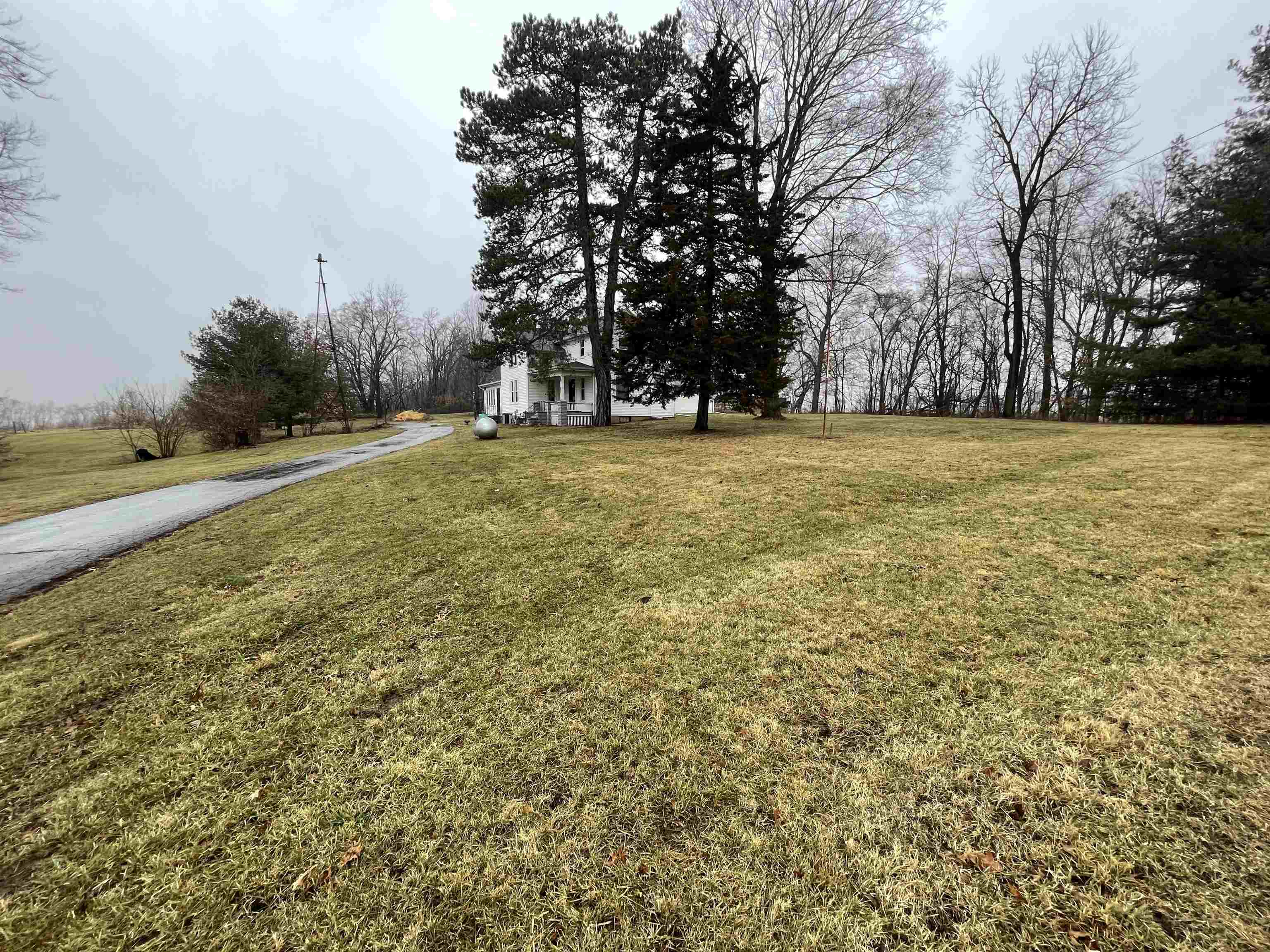 5834 Tate Road Rockford, IL 61101 - Photo 8 of 31 Gallery Image 8