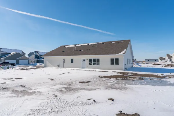 $264,900 | 3122 Nobel Drive, Mankato, MN 56001