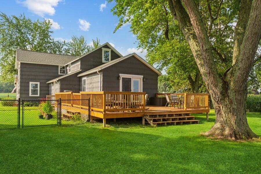 171 West Hinchman Road Baroda, MI 49101 - Photo 3 of 23 03_171WHinchmanRoad_2008_LowRes