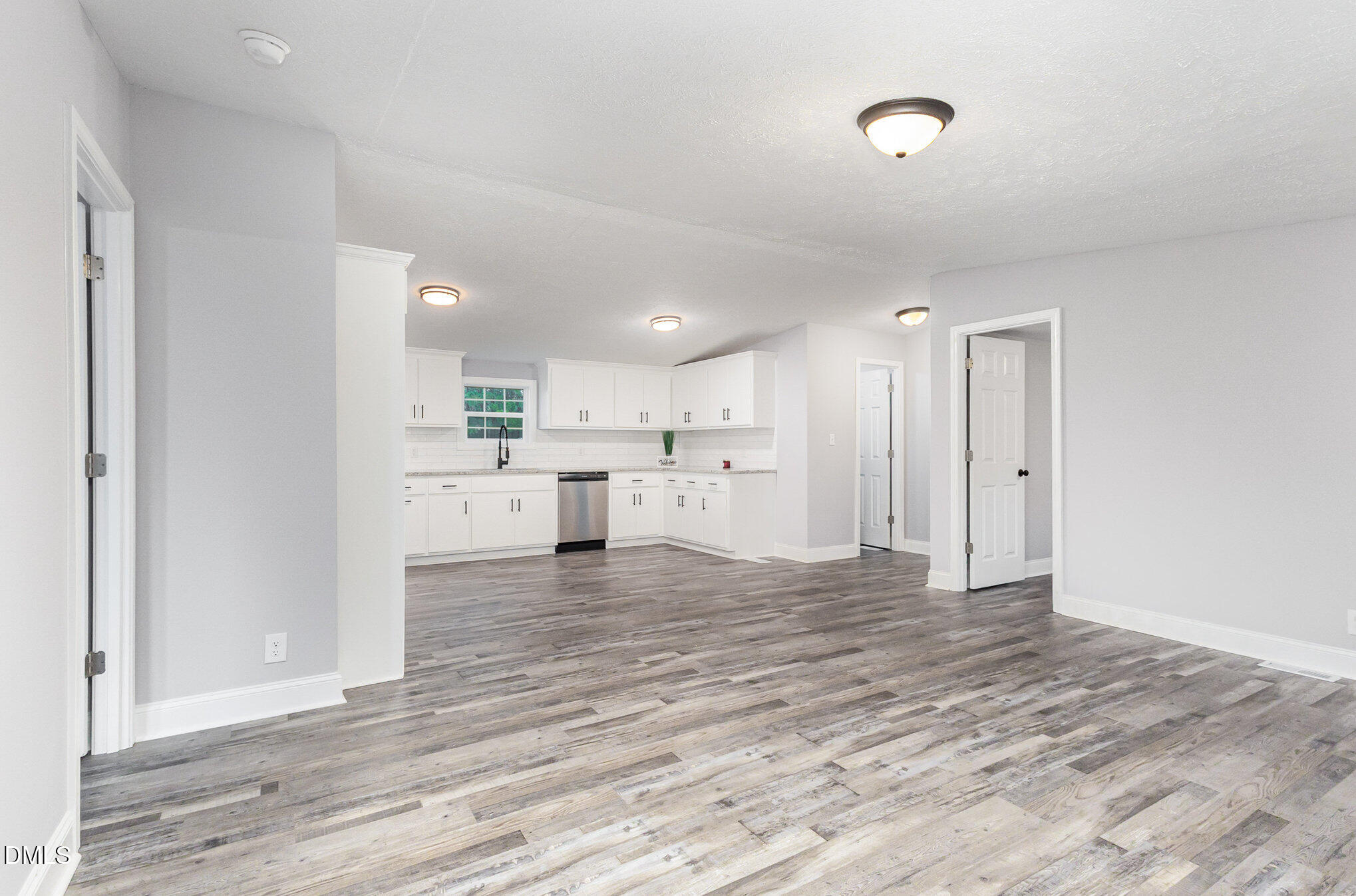 6197 Princeton Kenly Road Princeton, NC 27569 - Photo 11 of 31 014_kv0a9976-edit_301