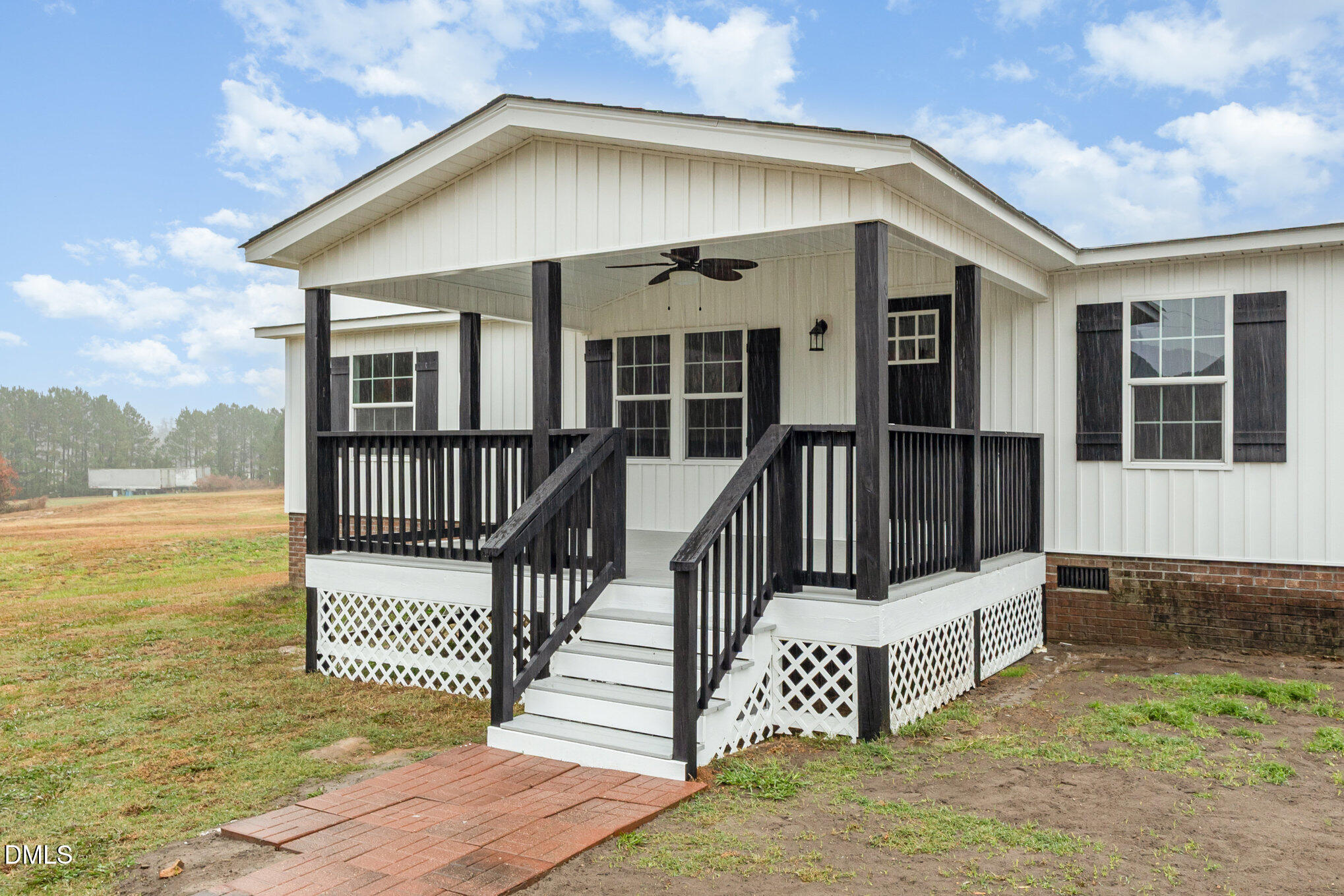 6197 Princeton Kenly Road Princeton, NC 27569 - Photo 5 of 31 007_kv0a0025-edit_262