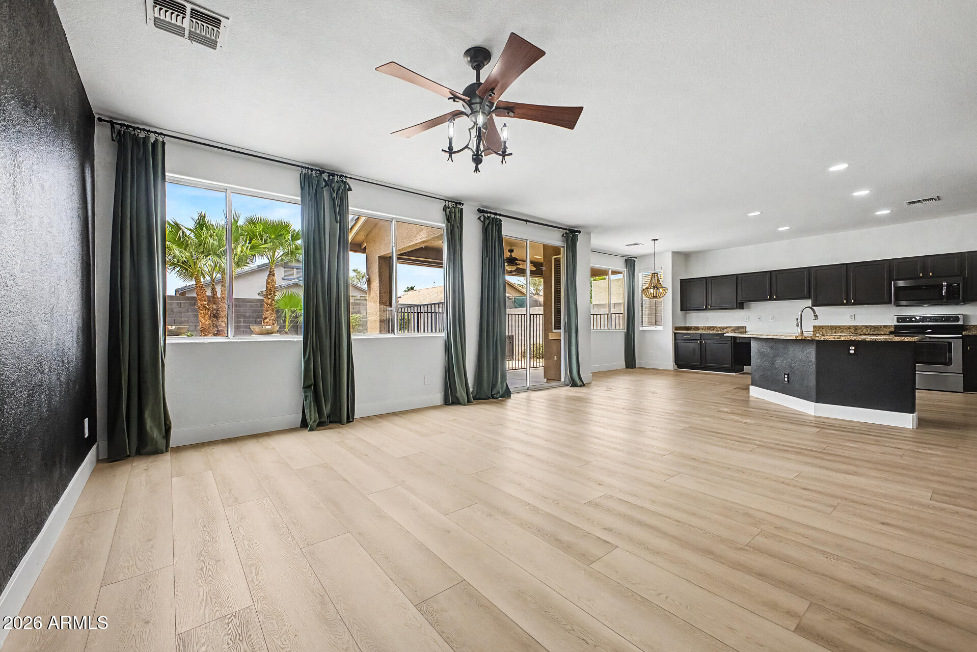 3464 South Ambush Pass Road Gilbert, AZ 85297 - Photo 10 of 46 Family Room